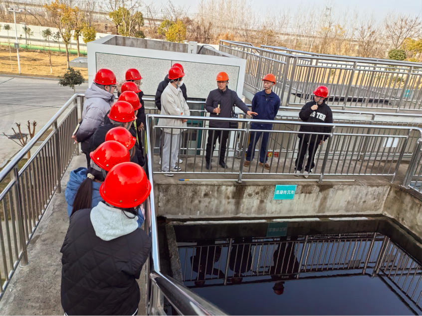 2025-01-10 20:49:49.652000